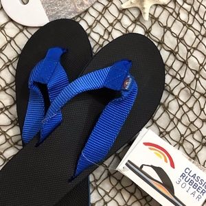 NWT Rainbow 🌈 Sandals sz 5.5 to 6.5